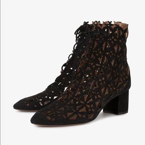 Alaïa
Alaia Laser Cut Ankle Boots